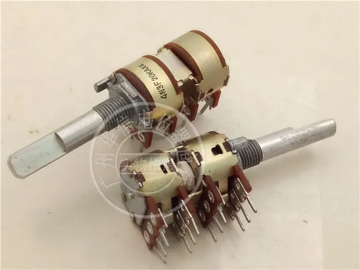 

Taiwan Fuhua 16 type quadruple potentiometer A20K handle length 30MMF