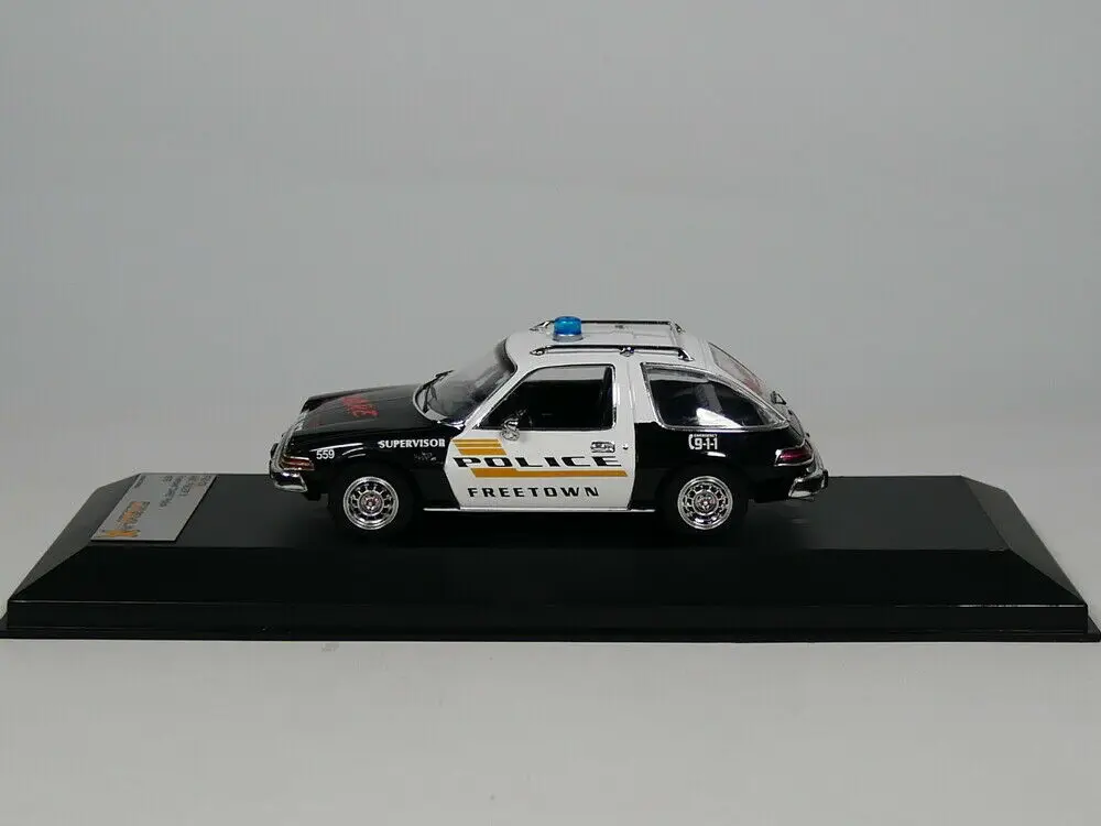 Премиум X 1:43 AMC PACER Фритаун осмеливать полиция 1975 литая модель автомобиля PRD126 |
