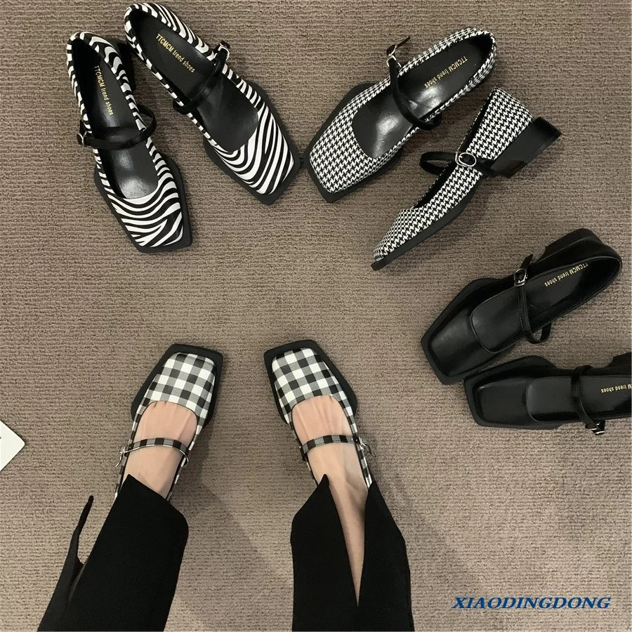 

New Women Flat Loafers Black and White Color Square Toe Women Flats Roman Style Mary Jane Shoes zapatillas mujer Women's Shoe