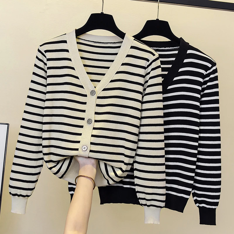 

2022 New Women Winter Sweaters Cardigans V neck Striped Patchwork Chic Knitted Coats Designed Bandage Loose Sweater Coat