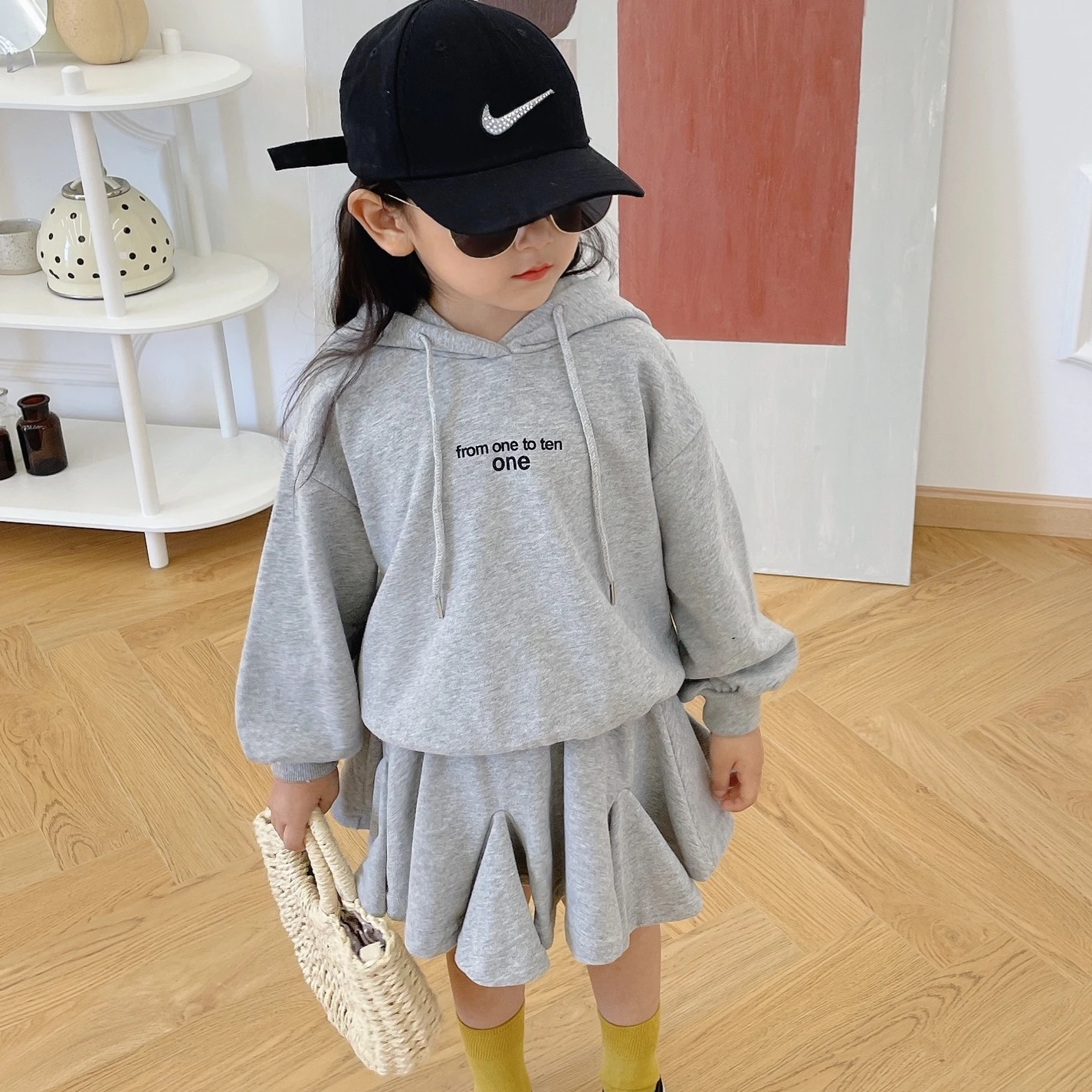 

Комплект одежды для девочек, спортивный пуловер с длинным рукавом, рубашка и юбка, детский спортивный комплект для девочек, свитер с капюшон...