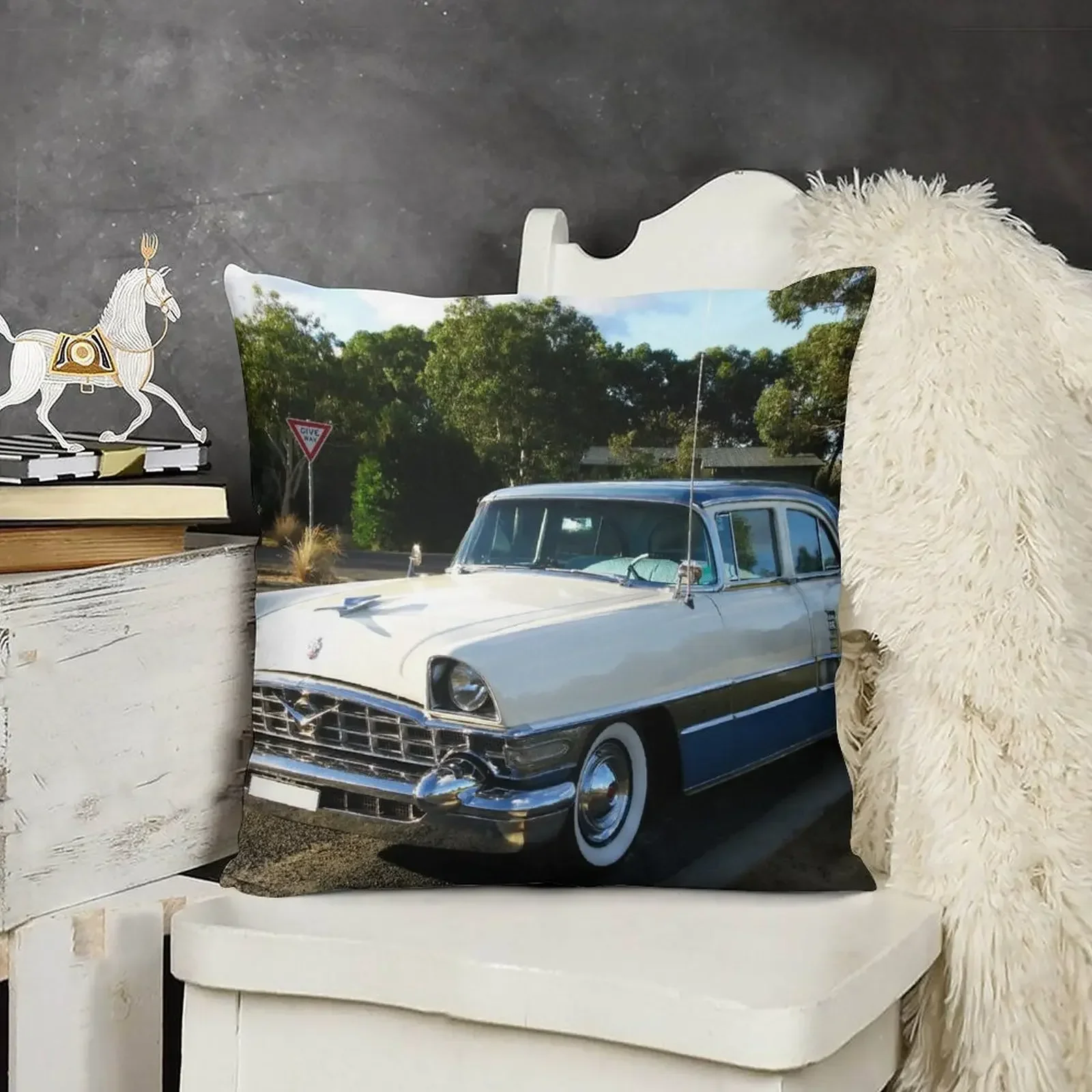Декоративная подушка 1956 Packard Patrician белая синяя