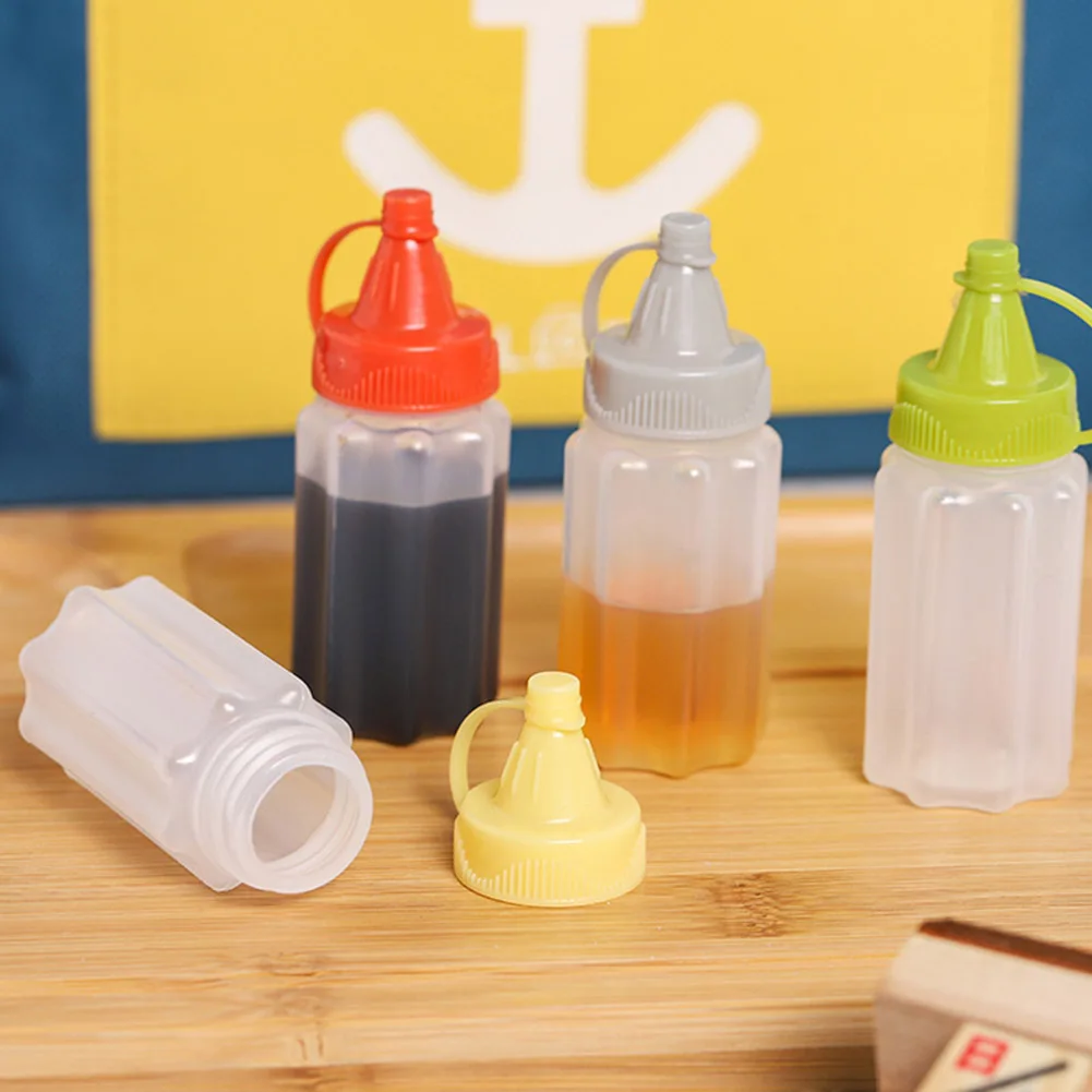 

1PC Transparent Spices Bottle With Lid Portable Mini Sauce Seasoning Box Dispenser Salt Spice Jar Sauce Squeeze Bottle