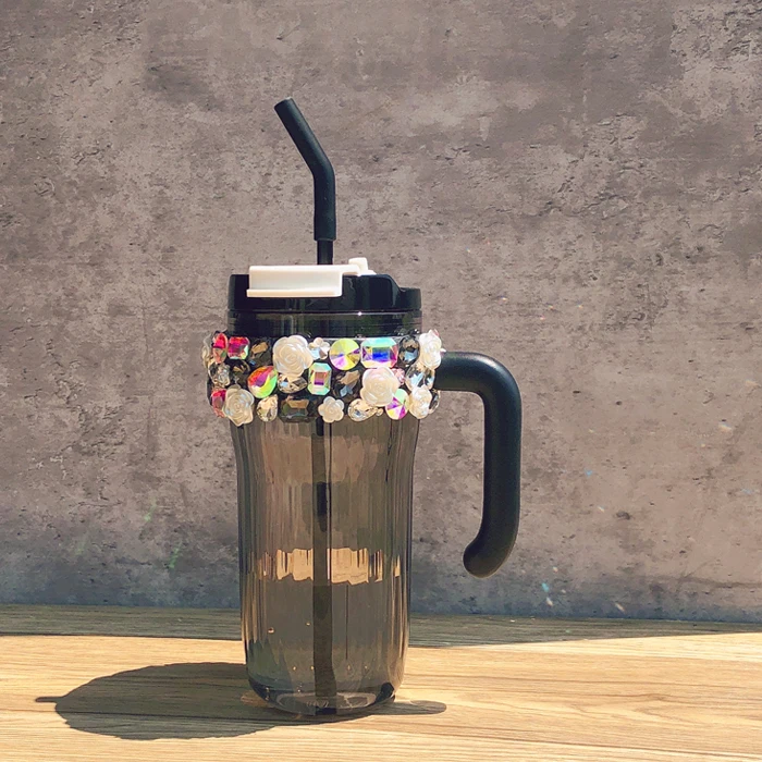 

Bling Water Bottle 920ml Mug with Straw Diamond Tumbler Travel Carrying Cup Plastic Cup Dual Drink Portable Handle Coffee Mug