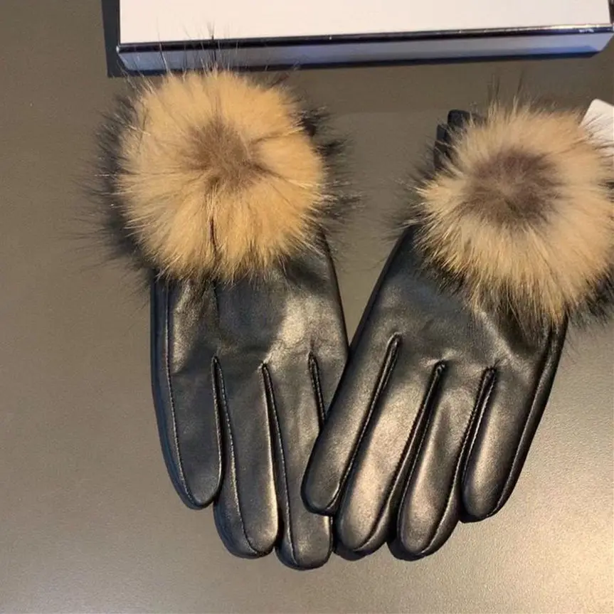 

Женские кожаные перчатки, модные Роскошные Плюшевые дизайнерские плотные дизайнерские высококачественные черные зимние перчатки для сенс...