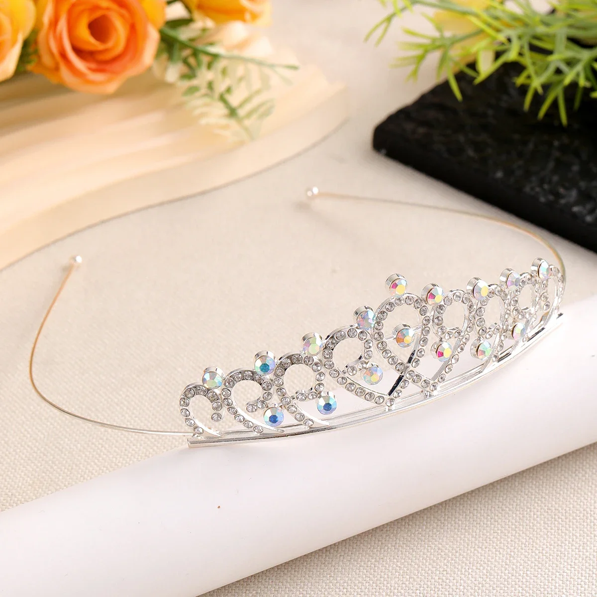 Простой гребень для волос женщин и девочек диадемы из сплава со стразами