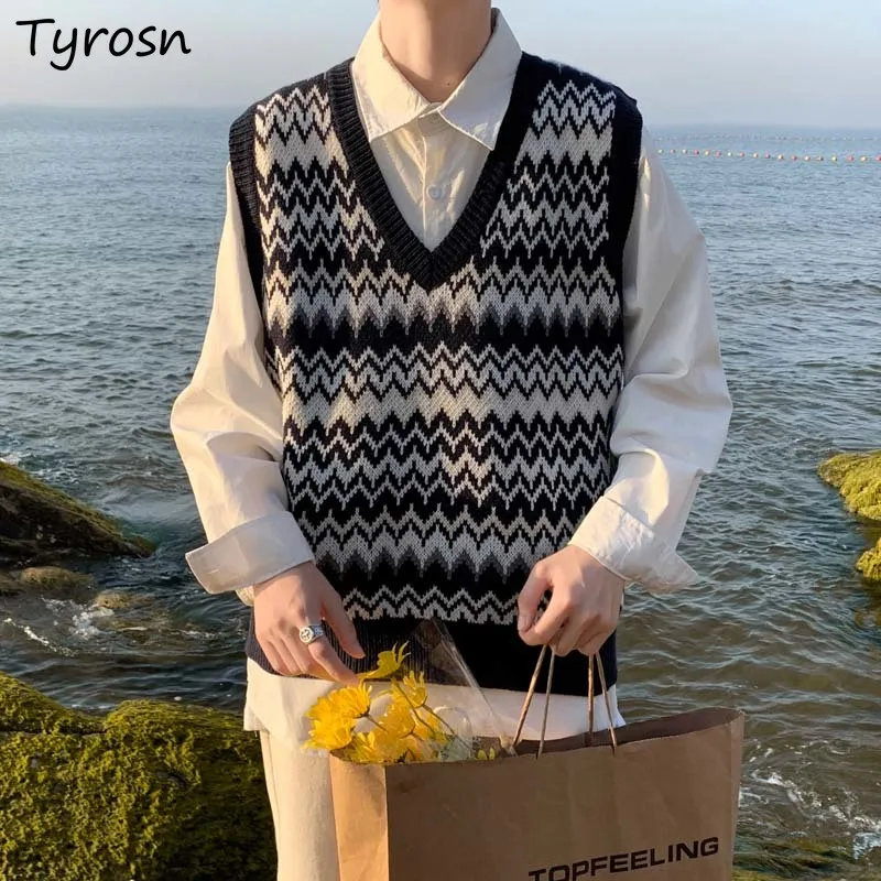 

Striped Sweater Vest Women V-neck Black All-match Harajuku Sleeveless Sweaters Japanese Style Chic Knitted Tops Unisex Handsome