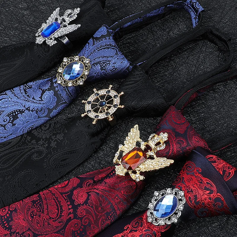 

Vintage Knight Business Shirt Tie Buckle Collar Clip Tie Hoop Rudder Eagle Tie Hoop Crystal Rhinestone Jewelry Men Accessories