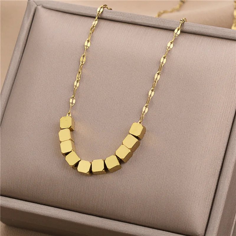 

Simple Geometric Metal Small Square Pendant Stainless Steel Necklace For Girl 2022 New Jewelry Woman’s Non Fading Clavicle Chain