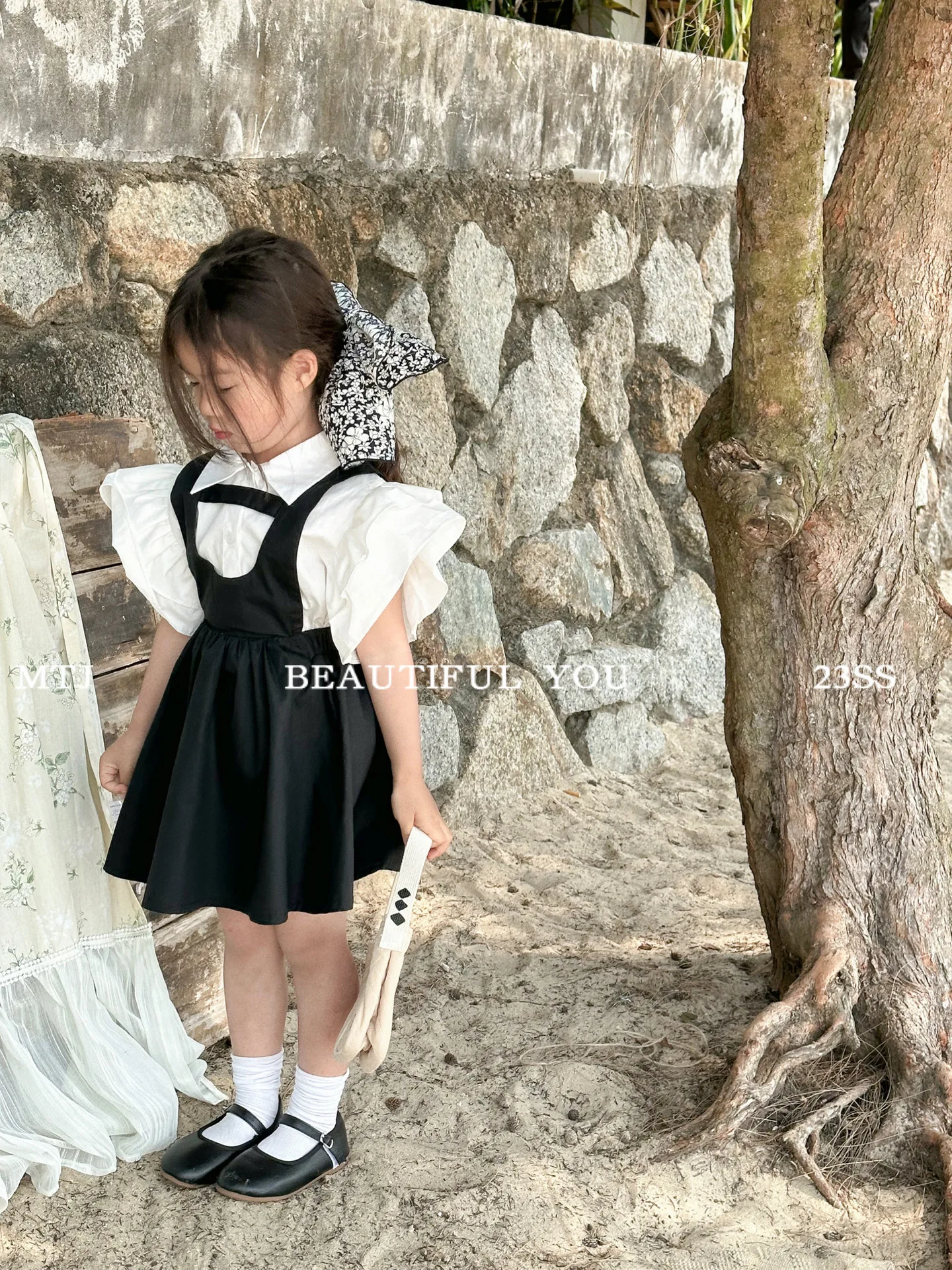 

2023 New Summer Baby Girl Princess Shirts Soft Breathable Ruffles Fly Sleeve Korean Style Kids Blouses Solid Color Children Tops
