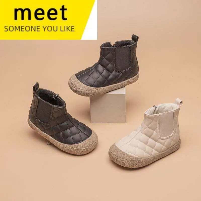 

Корейская версия детской обуви, новинка осень и зима 2023, устойчивая обувь для малышей, короткие ботинки для девочек, теплая детская хлопковая обувь