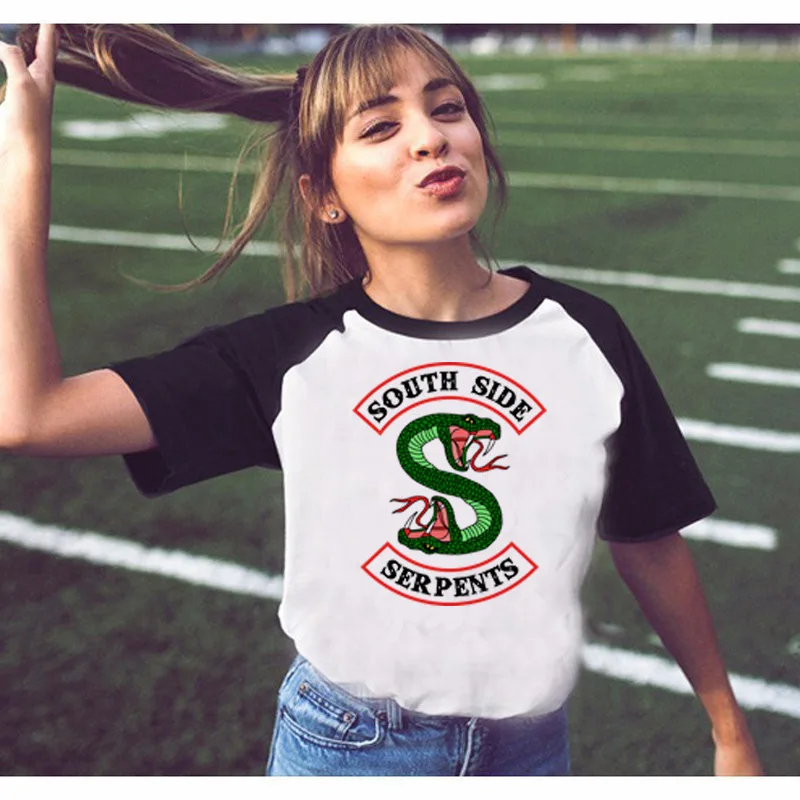 Футболка женская с надписью South Side Serpents и рисунком змеи |