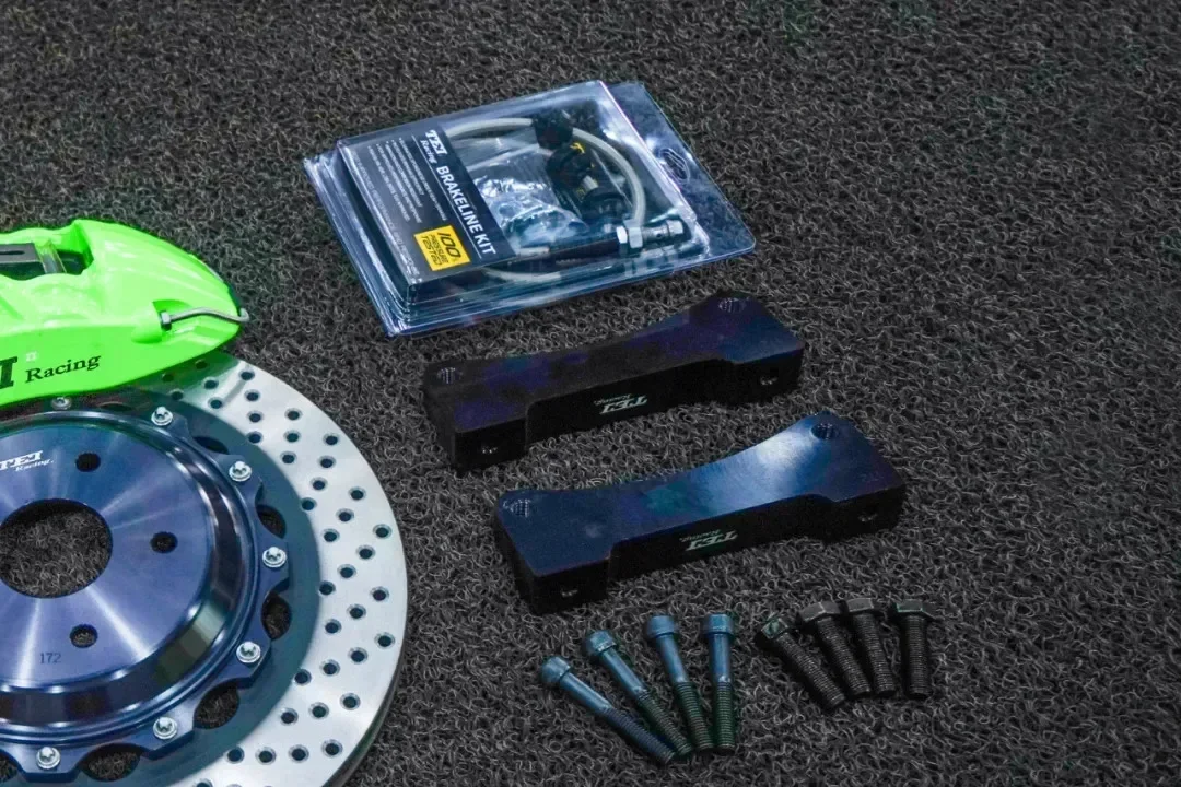 Тормозная фреза 4-поршневой суппортный тормоз для LEXUS ES200 250 300 350 350H IS200 LS400 430 GS300 460