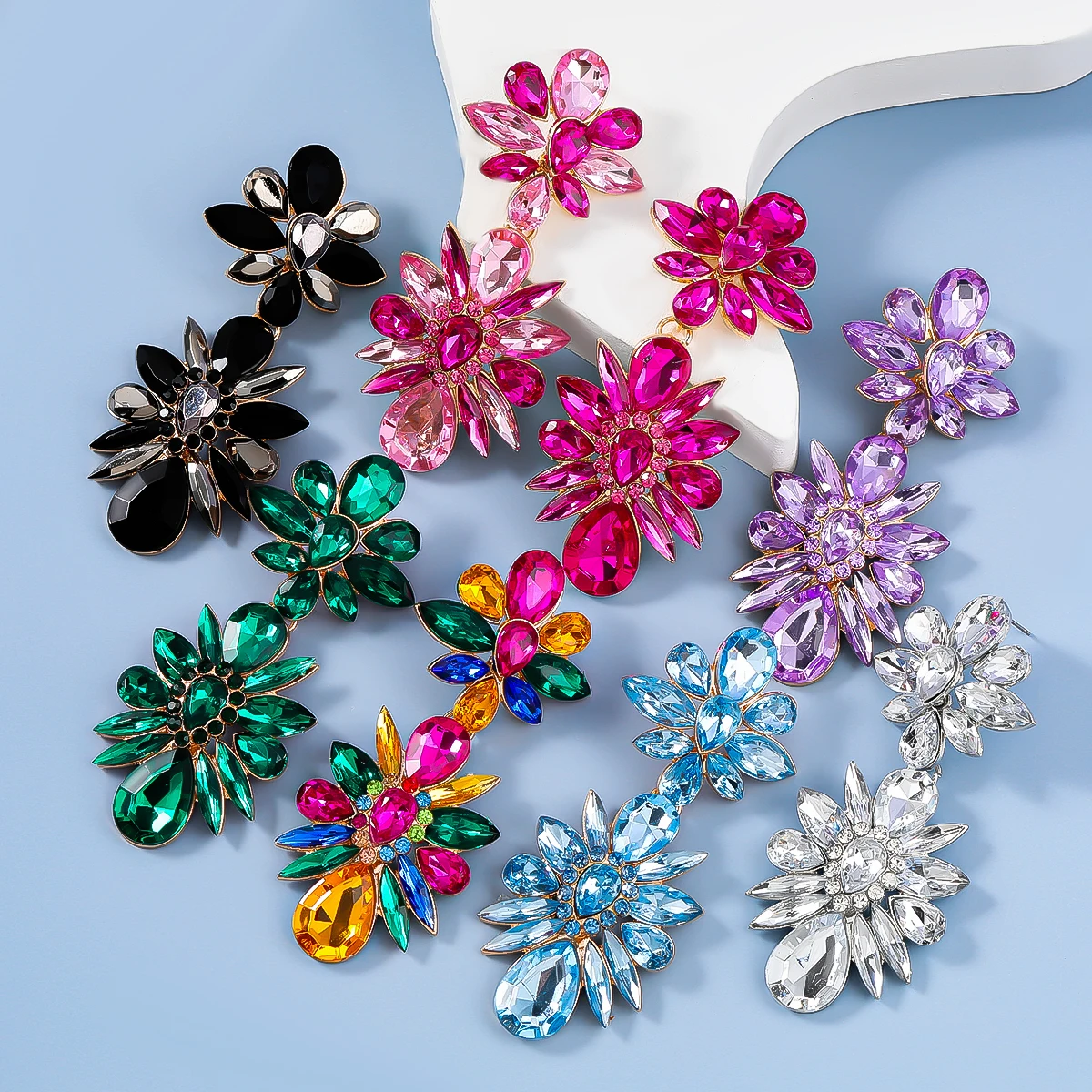 

DOINGPRO Trend Metal Multicolor Rhinestone Geometry Dangle Earrings Home Party Creative Accessories 2022 Women's Jewelry Gift