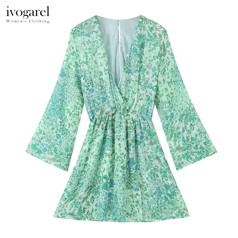 

Ivogarel Chic Green Floral Print Short Jumpsuit Traf Women's Summer Playsuit with Surplice Neckline and Long Sleeves