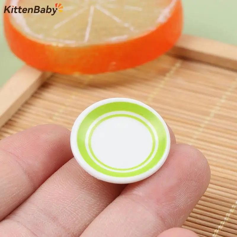 5pcs Mini Resin Food Dishes Tableware Miniature Doll House Accessories Dollhouse Trays Plates Doll Kitchen Toys images - 6