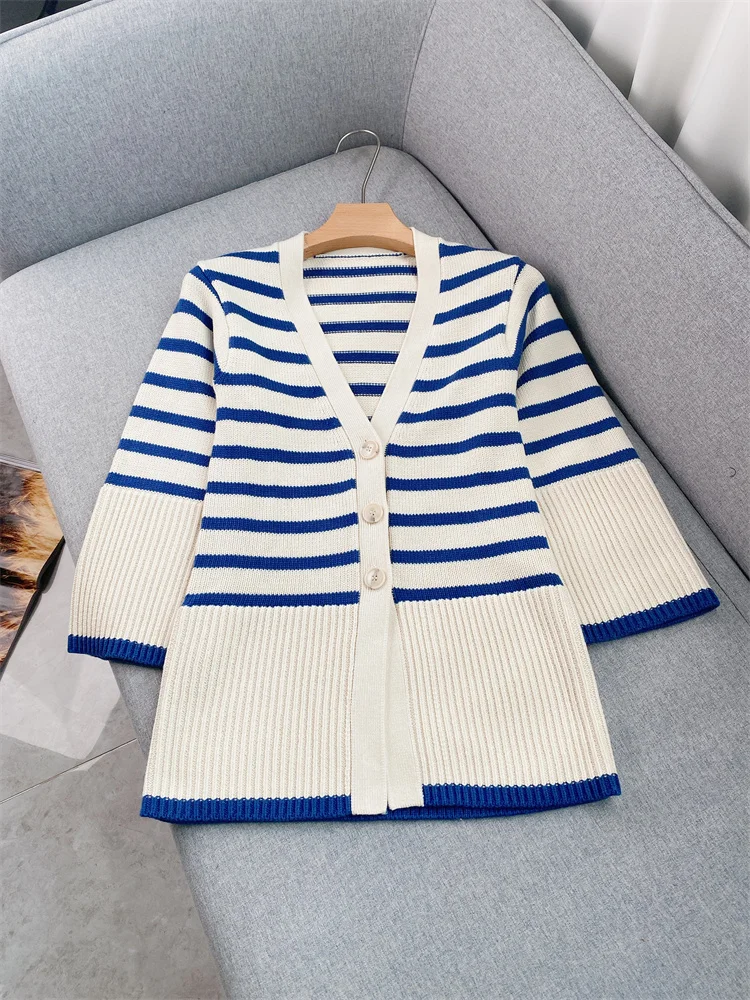 Tote Wool Cardigan Top 2022 Early Spring New Loose Outer Striped Knit Sweater Jacket High Quality Free Shipping