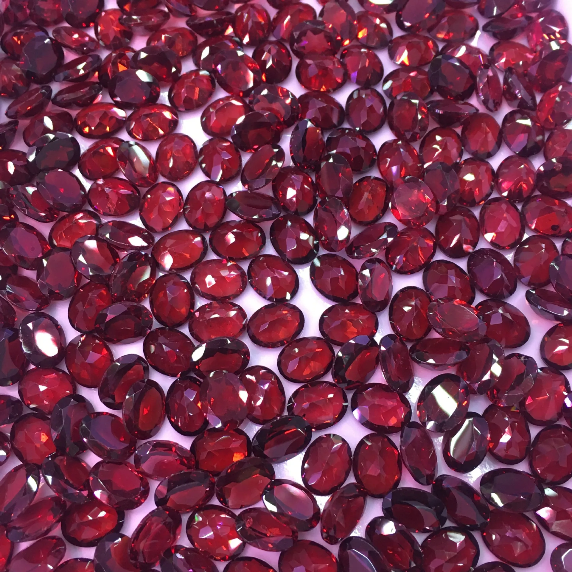 Оптовая продажа 10 шт. бусины из натурального граната 7x9 мм граненые овалы