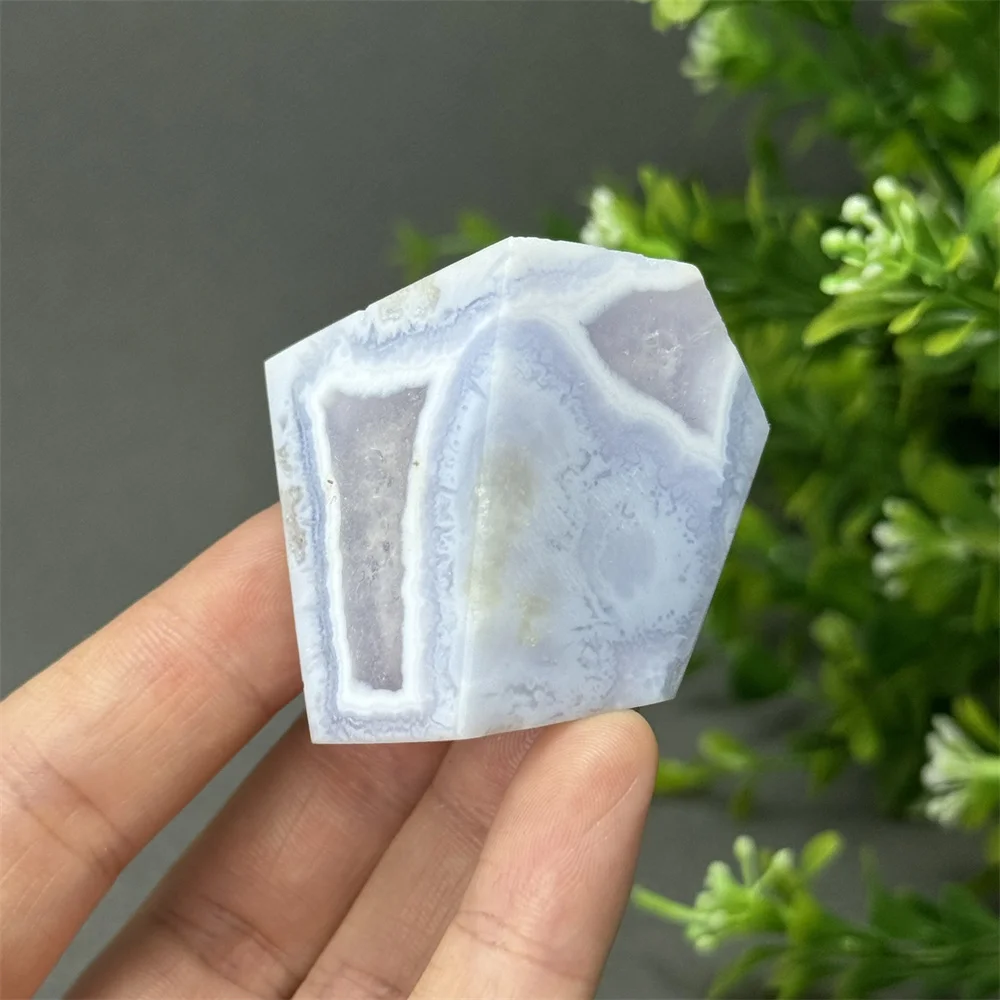 Натуральный кристалл синий кружевной агат многогранный нерегулярный