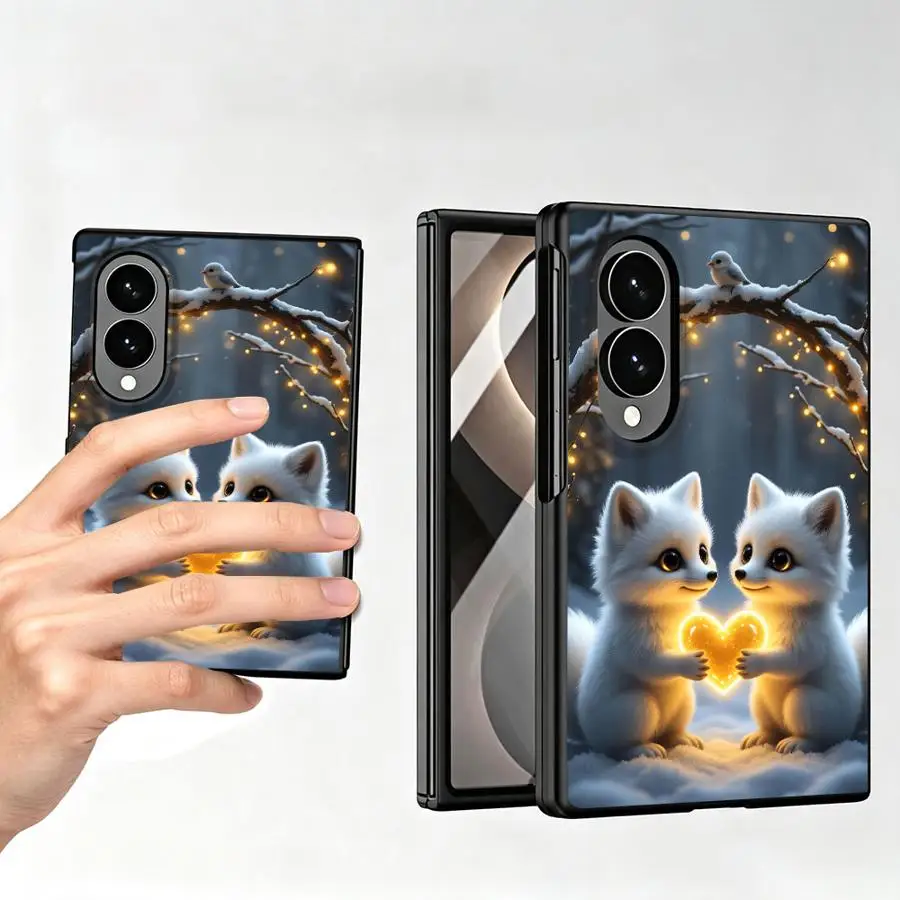 Фото Роскошный чехол для телефона Samsung Galaxy Z Fold 8 ZFold8 Z Fold8 Wide ZFold Wide с милыми белыми лисами и снежным лесом. №2