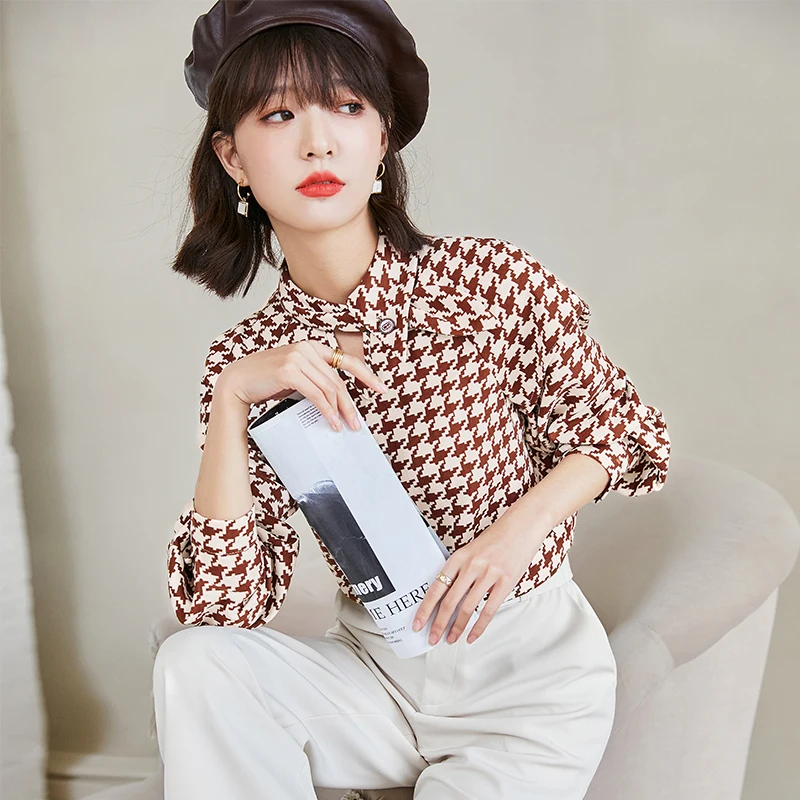 

2022 spring new oblique collar tops long-sleeved Korean fashion chiffon shirts plaid shirts women tops
