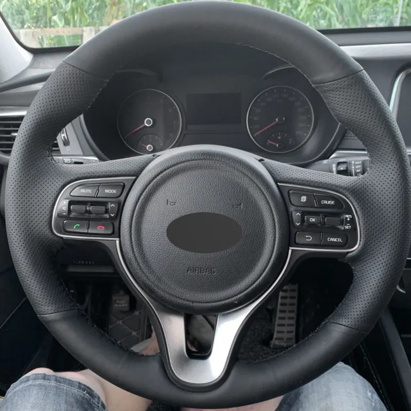 Фото Чехол на руль автомобиля с ручной оплеткой для Kia Sportage 4 KX5 2016-2019 K5 Optima 2016 2017 2018, кожаная отделка из перфорированной микрофибры №2