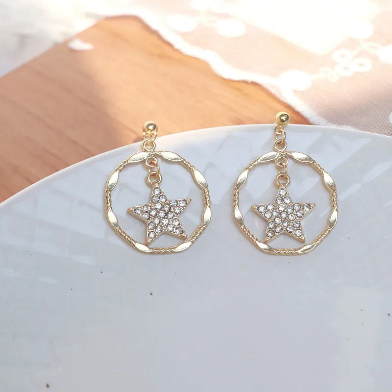 

Earrings for Women Alloy Circle Pendant Diamond Inlay Star Jewelry серьги Female Simple Eardrop Festive Gift