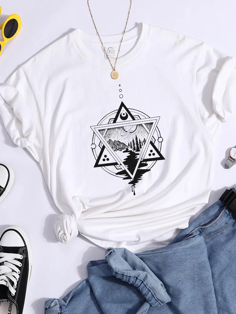 

Late Night Survey Corps Printed Women'S Tshirt Simple Big Size T Shirt Summer Casual Tee Shirts Loose Oversize Tshirts Women