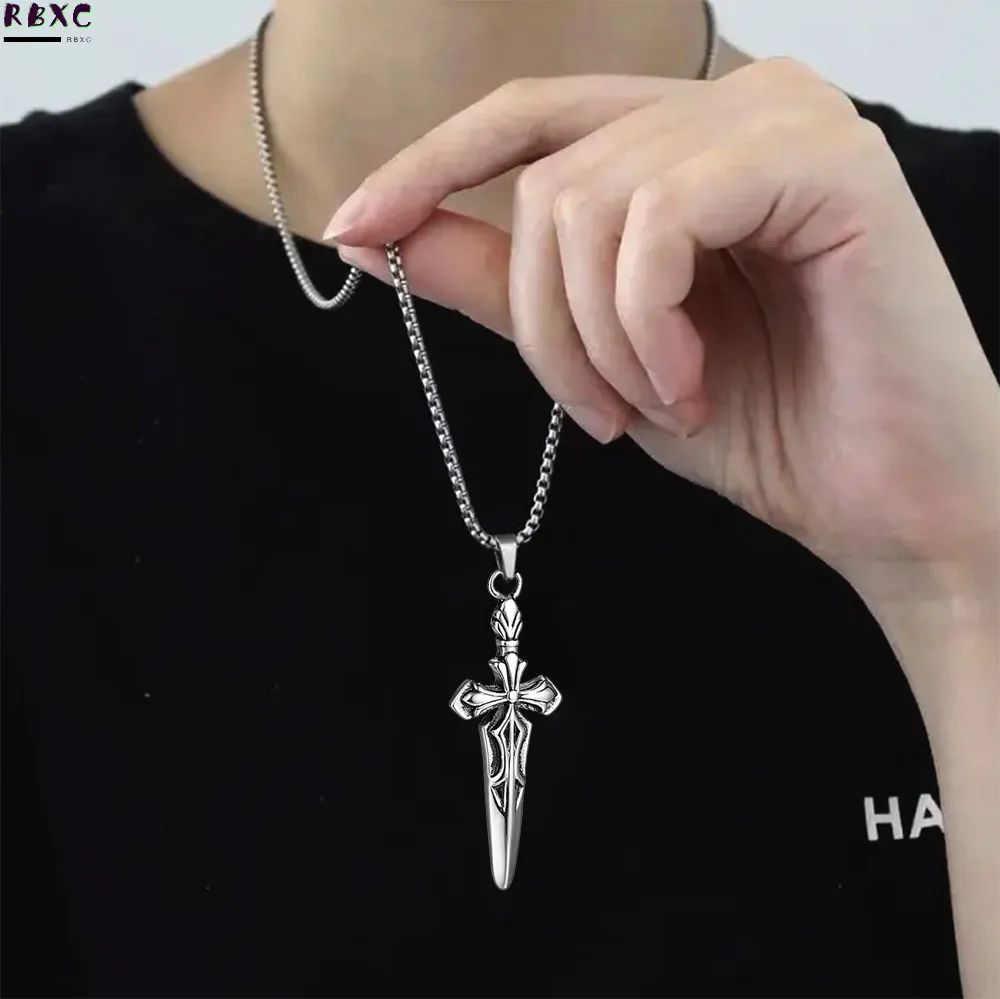 

Hot Selling Versatile Bouncing Di Personalized Sweater Chain Hiphop Men's Ins Hip Hop Street Titanium Steel Men's Accessories