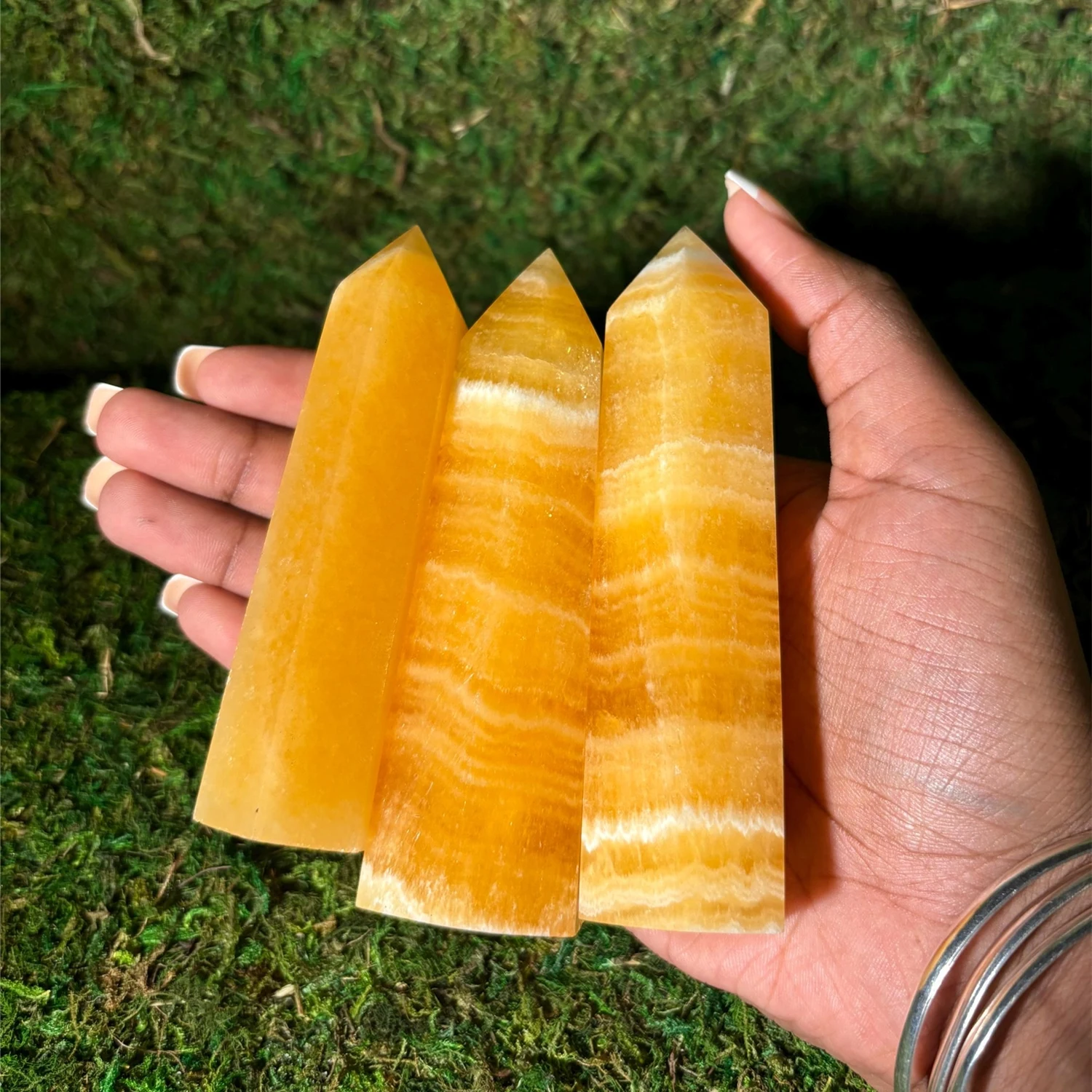 

Хрустальная башня CrystalHola, оранжевый кальцит