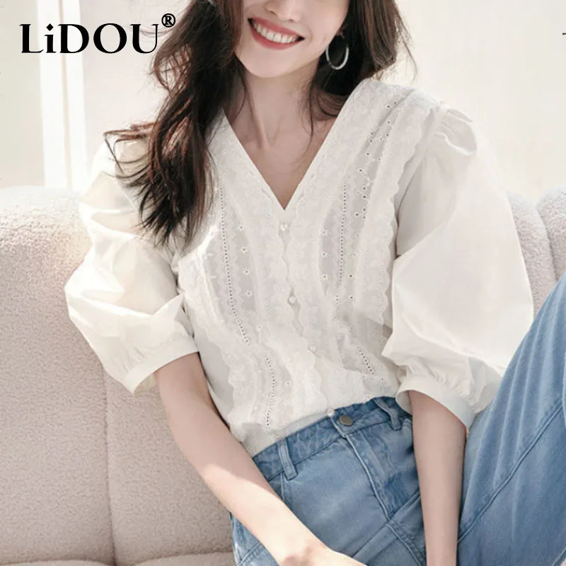 

Spring Summer Hollow Out Solid Color Blouse Women Chic Puff Sleeve V-neck Pullovers Office Elegance Korean Popularity Lady Tops