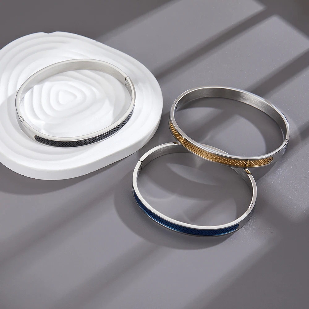 

Bangle Enamel Oil Dripping Candy Color Geometric Gold Plated Bangles Women Simple French Jewelry Party Classic Gift