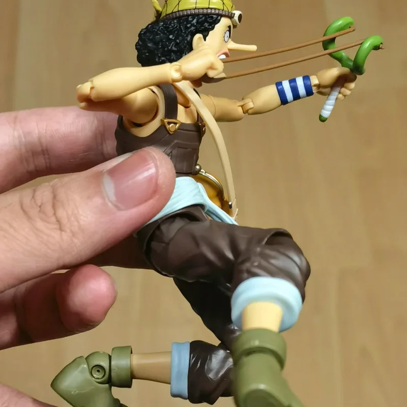 Фото В наличии: Оригинальная коллекционная фигурка Bandai Namco SHFiguarts One Piece Usopp Romance Dawn, модель для сборки, игрушка для мальчиков, подарок №4