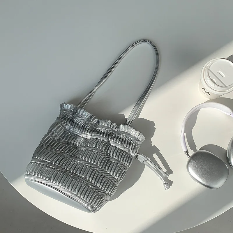 Richme Fashion Wrinkled Women's Bag 2023 Trend New Design Soft PU Ladies Bucket Shoulder Bag Korean Style Elegant Bolso Mujer