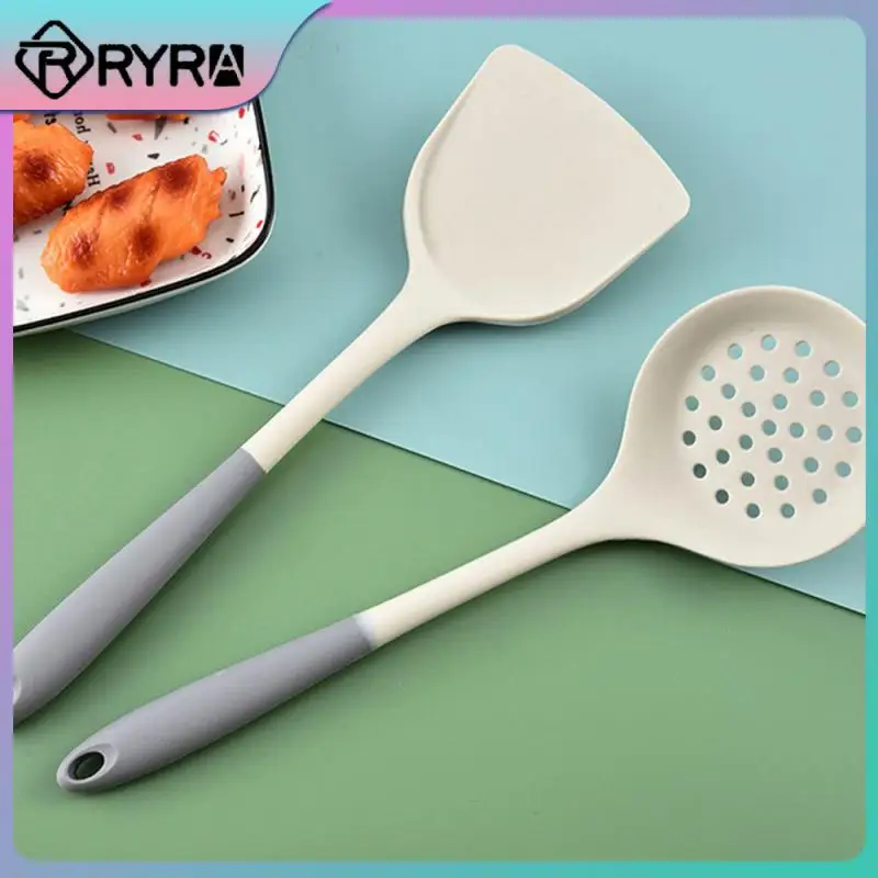 

Food Grade Silicone Kitchenware Spatula Spoon Heat Resistant Cooking Utensils Scald Resistant Hanging Baking Tools 1pc New