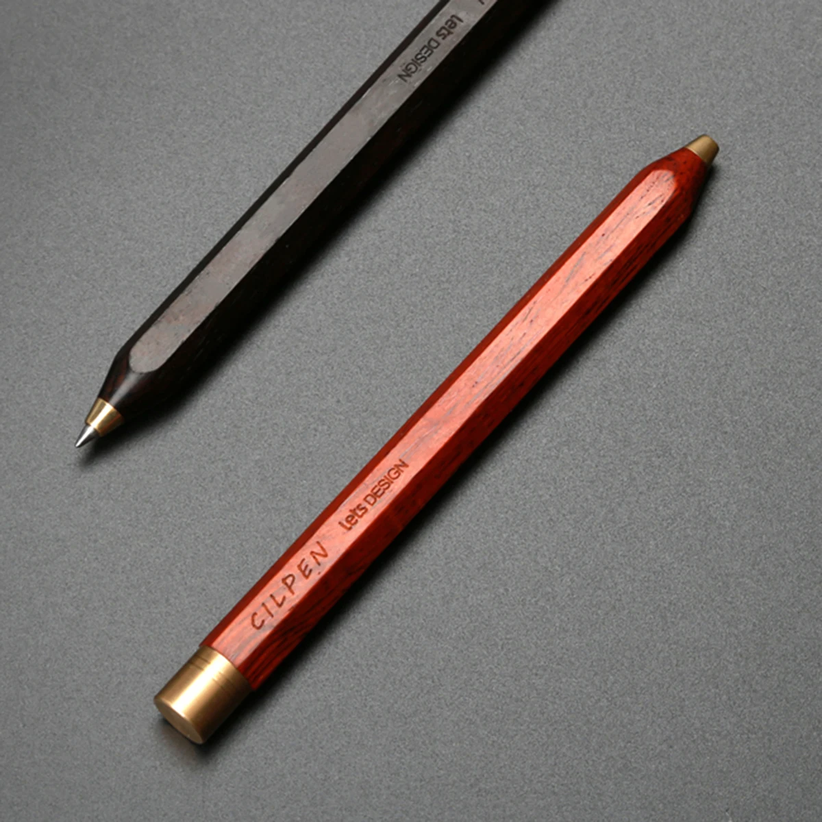 

Solid Wood Signature Ballpoint Gel Pen Out the Core Hexagonal Brass Pen Stationery Office School Creative Writing Gift