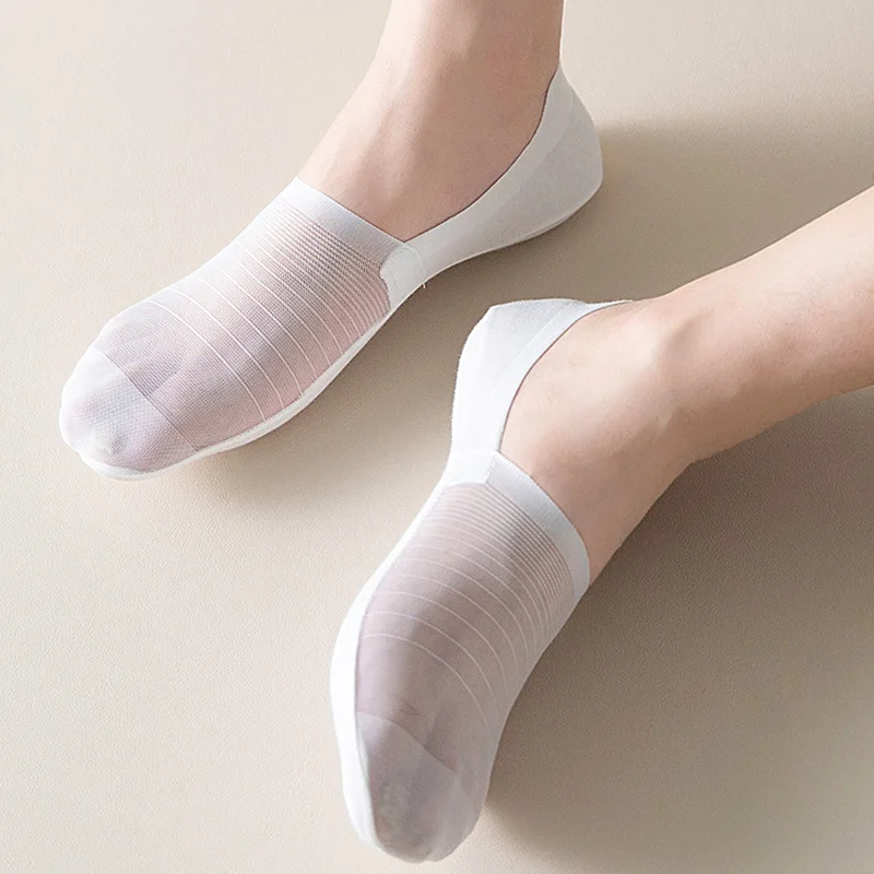 2 Pairs Thin Ice Silk Mesh Socks Men's Summer Invisible Low Cut Non-slip Silicone Anti Odor Soft Breathable Cotton No Show New