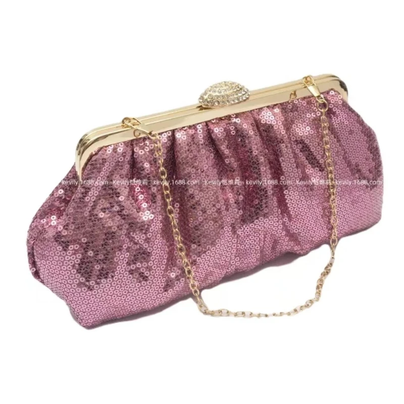 Сумка-мессенджер на плечо с блестками и цепочкой