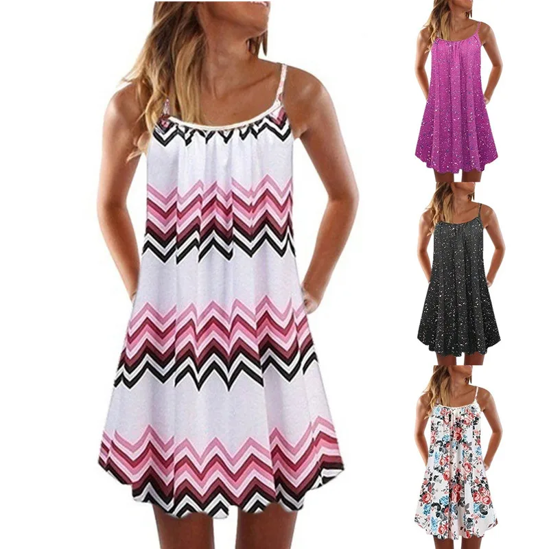 Женское мини-платье с цветочным принтом без рукавов на тонких бретельках |