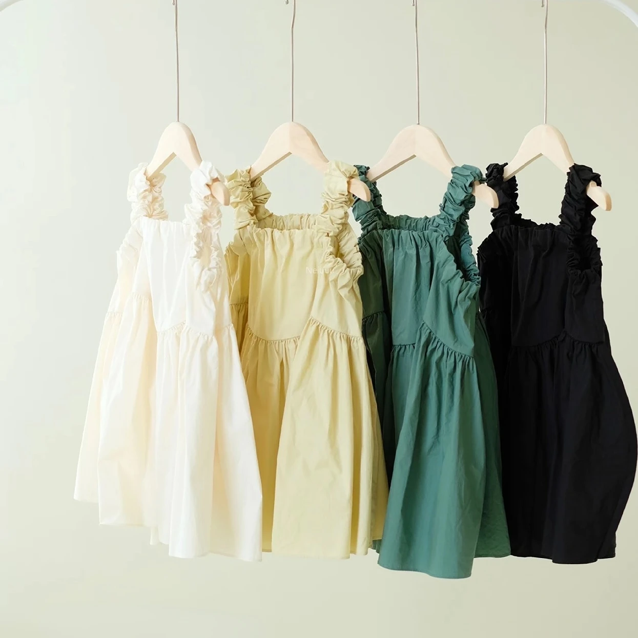 

Детское плиссированное платье без рукавов, на весну/лето