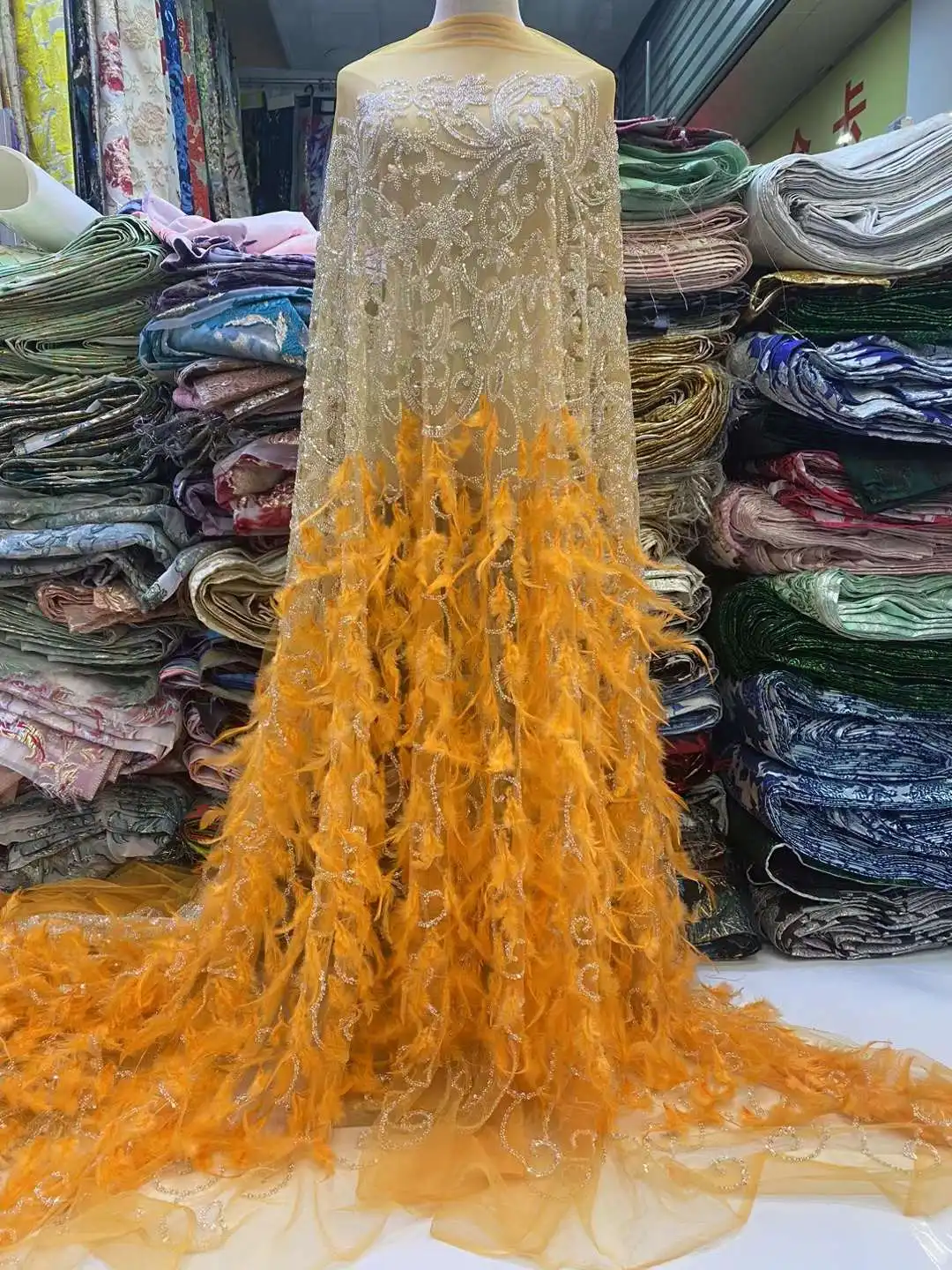 

Французское искусственное кружево, высококачественный африканский тюль, Роскошная ткань с блестками и перьями для нигерийского свадебного платья, пошив