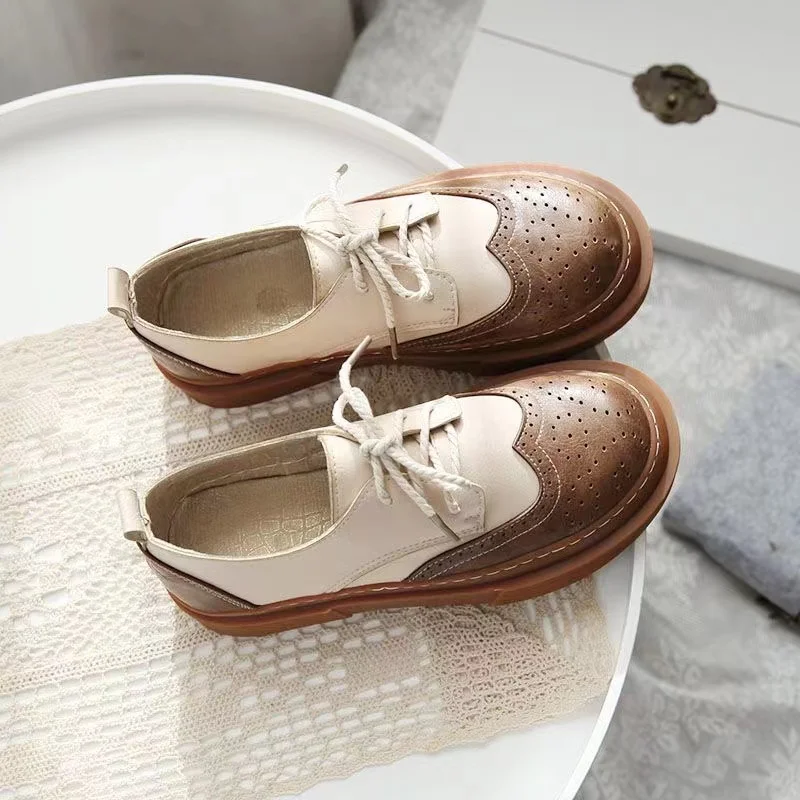 Spring and Autumn New Brogue British Style Carved Leather Shoes Colored Large Head Casual Shoes Professional and Trusted Brand