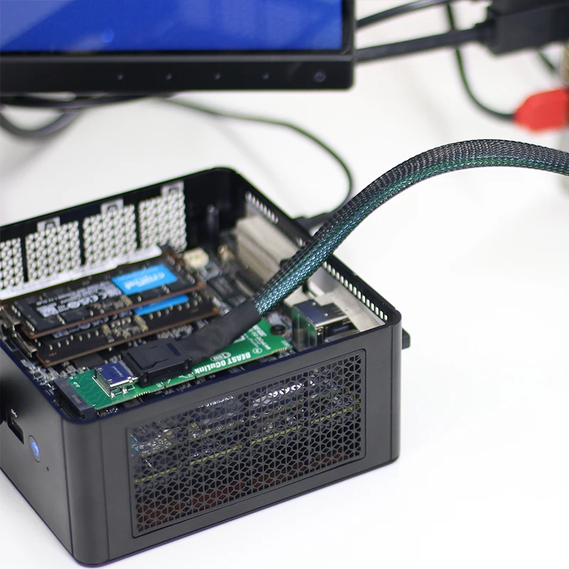 Док-станция OCuLink для графического процессора