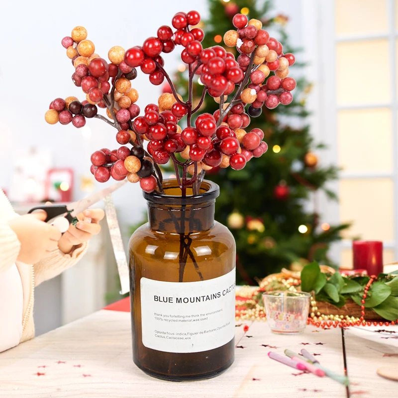 

5pcs Christmas Simulation Berry New Year Decoration Golden Red Fortune Fruit Artificial Flowers IN Flower Arrangement Home Decor