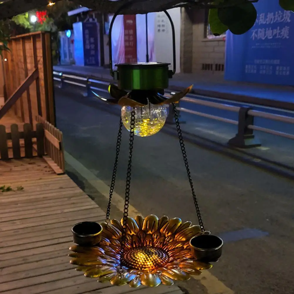 

Convenient Bright-colored Lightweight LED Aesthetic Flower Shape Pendant Lamp for Patio Hummingbird Feeder Bird Feeder