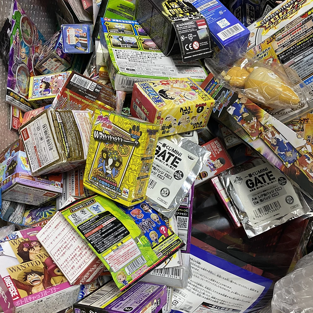 

Bandai Genuine Gacha Blind Ball Toys GUNDAM POKEMON DRAGON BALL One Piece JOJO CANDY Toys Random