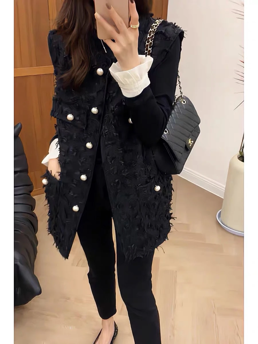 Модный красивый жилет без рукавов с жемчужной пряжкой женский кардиган