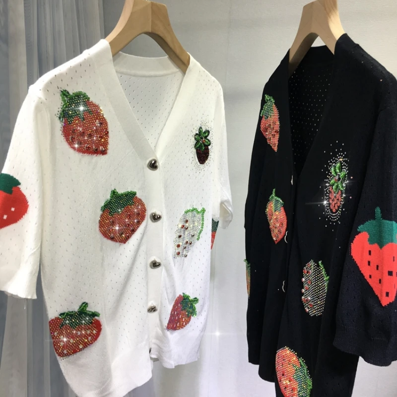 

Women Hot Drilling Diamond Sweater Coat Cute Strawberry Embroidery Sequined Knitted Cardigan V-Neck Short Sleeve Knitwear Tops