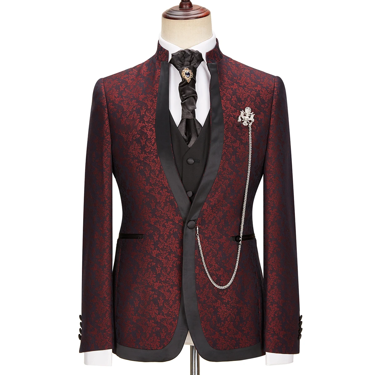 Рисунок 2 - Мужской Жаккардовый костюм из 3 предметов