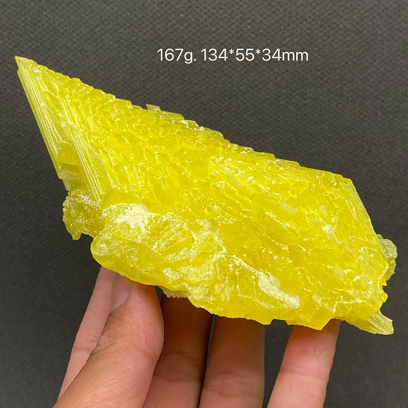 

100% натуральная сера. Минеральные образцы. Камни и изысканные и уникальные кристаллы. Исцеляющий кристалл.